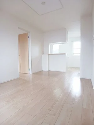 のマンスリーマンション・ウィークリーマンション「ハピネス高良台 201・洋室(No.1290849)」メイン画像