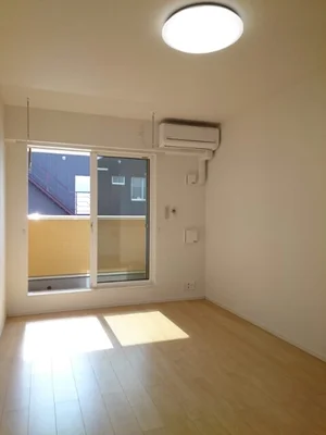 浜松市のマンスリーマンション・ウィークリーマンション「グランメゾン広沢Ⅱ 203・洋室(No.1290961)」メイン画像