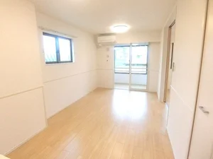 大垣駅（岐阜県）のマンスリーマンション・ウィークリーマンション「ベル　フルーＡ 101・洋室(No.1291075)」メイン画像