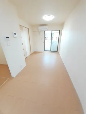 香川県のマンスリーマンション・ウィークリーマンション「ルーベル柞原 105・洋室(No.1291088)」メイン画像