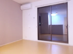 のマンスリーマンション・ウィークリーマンション「ソラーナ　Ⅲ 101・洋室(No.1291118)」メイン画像