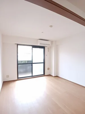 香川県のマンスリーマンション・ウィークリーマンション「カルム香西 102・洋室(No.1291213)」メイン画像