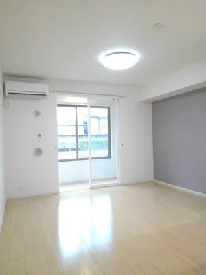 のマンスリーマンション・ウィークリーマンション「ドゥ・ステージアⅤ 103・洋室(No.1291231)」メイン画像