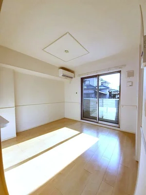 のマンスリーマンション・ウィークリーマンション「サン・グランデ鶴市 102・洋室(No.1291233)」メイン画像