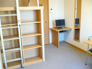 のマンスリーマンション・ウィークリーマンション「レオパレスＭＡＭＩ 206(No.1291322)」メイン画像