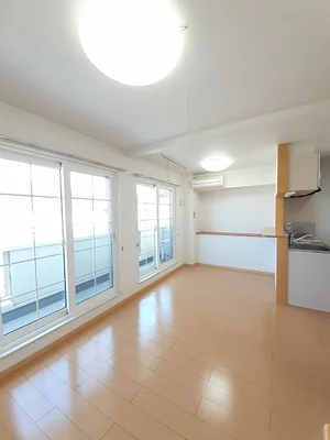 のマンスリーマンション・ウィークリーマンション「ＦｏｒｔｕｎａＡ 202・洋室(No.1291535)」メイン画像