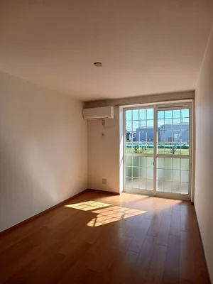 のマンスリーマンション・ウィークリーマンション「ファミールＨＡＫＵＨＯＵ　Ｂ 101・洋室(No.1291572)」メイン画像