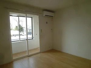 砺波駅（富山県）のマンスリーマンション・ウィークリーマンション「アウル豊町 102・洋室(No.1291596)」メイン画像