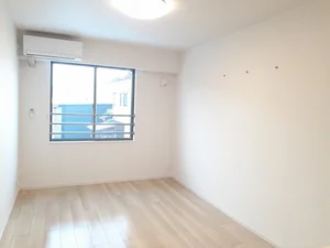 砺波市のマンスリーマンション・ウィークリーマンション「グレイス中村 205・洋室(No.1291599)」メイン画像