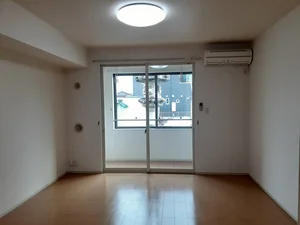 高岡駅（富山県）のマンスリーマンション・ウィークリーマンション「セトル・アンソレイユⅡ　Ｂ 102・洋室(No.1291610)」メイン画像