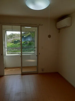 坂井市のマンスリーマンション・ウィークリーマンション「カ－サ　ヒルズ 104・洋室(No.1291614)」メイン画像