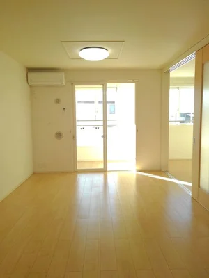 のマンスリーマンション・ウィークリーマンション「アンジュ 202・洋室(No.1291618)」メイン画像