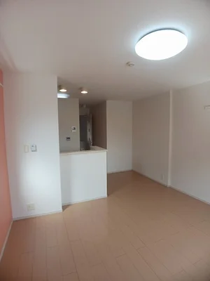 のマンスリーマンション・ウィークリーマンション「ビッグスプレッド 103・洋室(No.1291807)」メイン画像