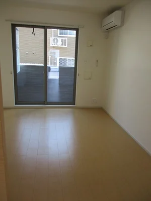 松山市のマンスリーマンション・ウィークリーマンション「ノーヴァ　ミトモⅡ 106・洋室(No.1291831)」メイン画像