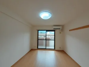 坂駅（広島県）のマンスリーマンション・ウィークリーマンション「ラウンド　ヒルズ　イースト 303・洋室(No.1291848)」メイン画像