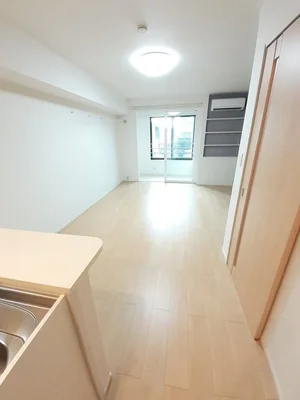 のマンスリーマンション・ウィークリーマンション「ＢＥＳＴ　ＨＯＵＳＥ　Ⅵ 203・洋室(No.1291857)」メイン画像