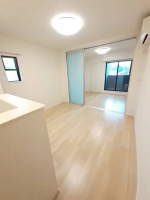 のマンスリーマンション・ウィークリーマンション「ラーゴム　Ａ 201・洋室(No.1291859)」メイン画像