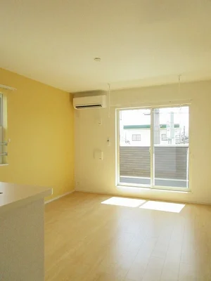 のマンスリーマンション・ウィークリーマンション「サニースポットⅣ 203・洋室(No.1291920)」メイン画像