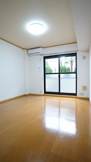 のマンスリーマンション・ウィークリーマンション「メゾン　ラフィーネ 107・洋室(No.1291960)」メイン画像