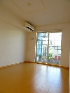 のマンスリーマンション・ウィークリーマンション「スタニングプレイスⅤ 105・洋室(No.1291971)」メイン画像