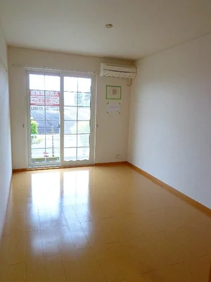 志布志駅（鹿児島県）のマンスリーマンション・ウィークリーマンション「Ｙ’ｓコート壱番館　Ⅰ 103・洋室(No.1292020)」メイン画像