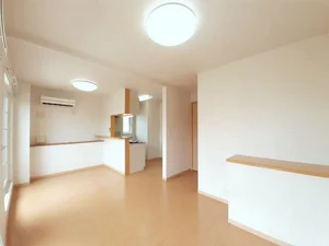 のマンスリーマンション・ウィークリーマンション「サン・リッチ 201・洋室(No.1292021)」メイン画像