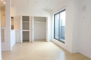 東洋食品工業短期大学周辺のマンスリーマンション・ウィークリーマンション「ハレ　オオノ　ⅱ 202・洋室(No.1292035)」メイン画像