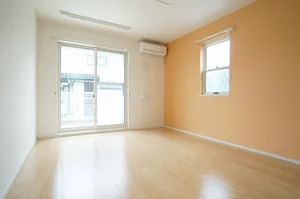 のマンスリーマンション・ウィークリーマンション「サプライズ・タウン　Ｅ 102・洋室(No.1292122)」メイン画像