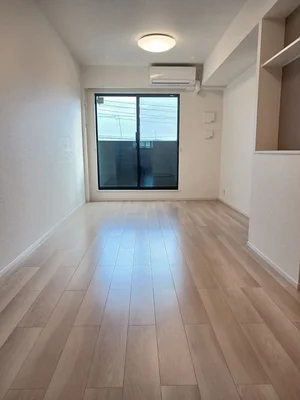 のマンスリーマンション・ウィークリーマンション「ウィズ　万石 203・洋室(No.1292152)」メイン画像