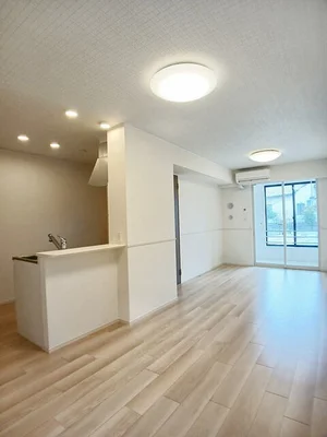 のマンスリーマンション・ウィークリーマンション「クレメント　コート 102・洋室(No.1292304)」メイン画像