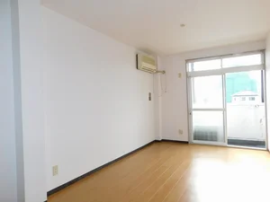 宇都宮市のマンスリーマンション・ウィークリーマンション「カーサジュン 201・洋室(No.1292576)」メイン画像