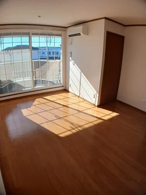 のマンスリーマンション・ウィークリーマンション「ノースタウンＣ 203・洋室(No.1292651)」メイン画像