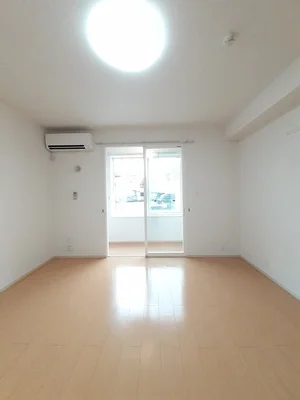 富山市のマンスリーマンション・ウィークリーマンション「アメージング藍 101・洋室(No.1292738)」メイン画像