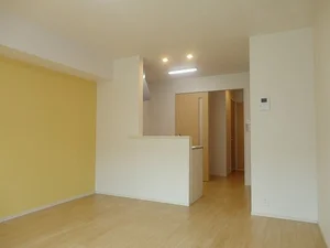 小松市のマンスリーマンション・ウィークリーマンション「フリーデンⅠ 203・洋室(No.1292782)」メイン画像