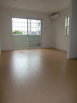 のマンスリーマンション・ウィークリーマンション「キャトルフィーユ 101・洋室(No.1292840)」メイン画像