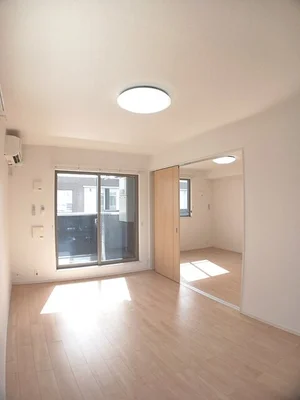 沖松島駅（香川県）のマンスリーマンション・ウィークリーマンション「花梨Ⅰ 301・洋室(No.1292943)」メイン画像