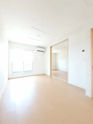 のマンスリーマンション・ウィークリーマンション「ＩＫＥＮＯＵＣＨＩ 203・洋室(No.1292958)」メイン画像