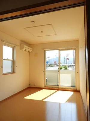 のマンスリーマンション・ウィークリーマンション「ラ・シルフィードＢ 103・洋室(No.1292972)」メイン画像