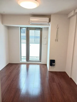 のマンスリーマンション・ウィークリーマンション「プラーサート　南観音 302・洋室(No.1292996)」メイン画像