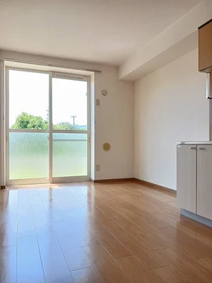 津山市のマンスリーマンション・ウィークリーマンション「エルディム関森Ａ 103・洋室(No.1293096)」メイン画像