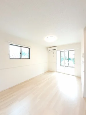 のマンスリーマンション・ウィークリーマンション「バレンティア 103・洋室(No.1293370)」メイン画像