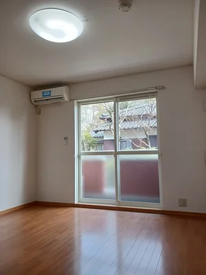 肥前旭駅（佐賀県）のマンスリーマンション・ウィークリーマンション「アルカンシエル 103・洋室(No.1293379)」メイン画像