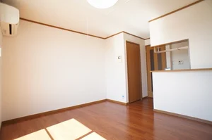 のマンスリーマンション・ウィークリーマンション「ソレアード・カーサ 202・洋室(No.1293642)」メイン画像