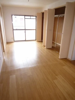 のマンスリーマンション・ウィークリーマンション「プリメーラ杉山 302・洋室(No.1293839)」メイン画像