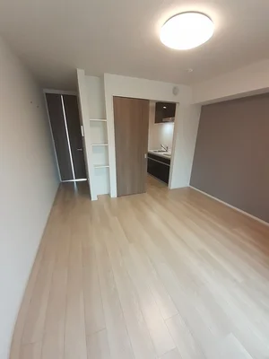 のマンスリーマンション・ウィークリーマンション「ビュルデ　サボン 103・洋室(No.1293856)」メイン画像