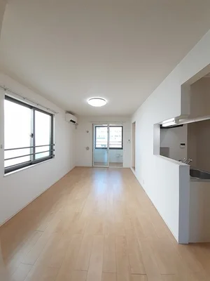 のマンスリーマンション・ウィークリーマンション「プロムナード　万代 301・洋室(No.1293872)」メイン画像