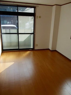 のマンスリーマンション・ウィークリーマンション「ファミ－ルハイツＫＳＡ 102・洋室(No.1293901)」メイン画像