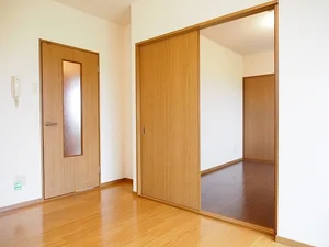 のマンスリーマンション・ウィークリーマンション「ＴＳコスモス 103・洋室(No.1293970)」メイン画像