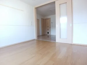 のマンスリーマンション・ウィークリーマンション「マーベラスいぬいⅡ 101・洋室(No.1293994)」メイン画像