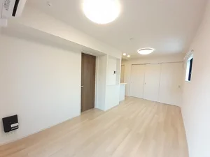 のマンスリーマンション・ウィークリーマンション「メゾン・カルムＡ 202・洋室(No.1294052)」メイン画像